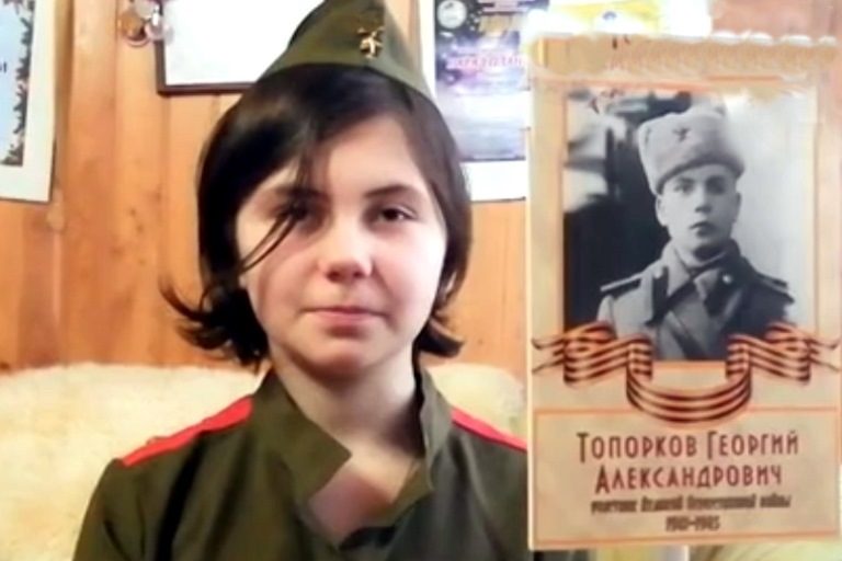 Школьников Твери приглашают стать участниками проекта «Я поднимаю Знамя памяти»