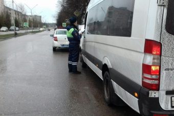 Водители межрегиональных и междугородних маршрутов в Тверской области продолжают нарушать правила Водители межрегиональных и междугородних маршрутов в Тверской области продолжают нарушать правила