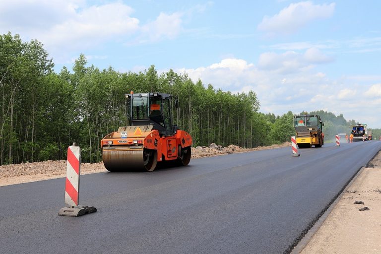 Продолжается ремонт дороги Тверь - Бежецк - Весьегонск