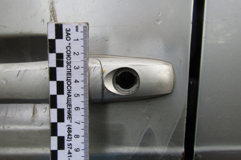 Жительница Твери попросила рецидивиста отремонтировать автомобиль и пожалела об этом