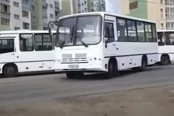 В Челябинск из Твери вслед за синими уехали белые маршрутки В Челябинск из Твери вслед за синими уехали белые маршрутки