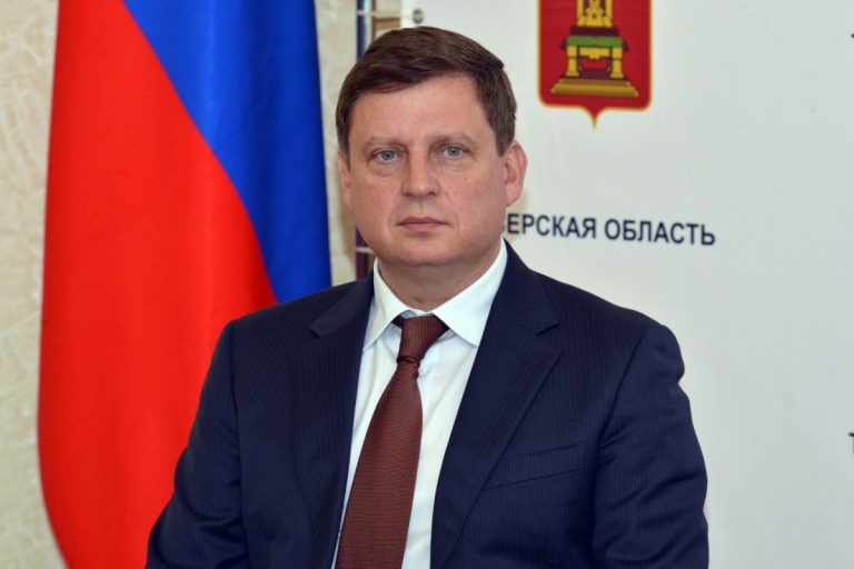 Президент России наградил медалью члена Совета Федерации от Тверской области