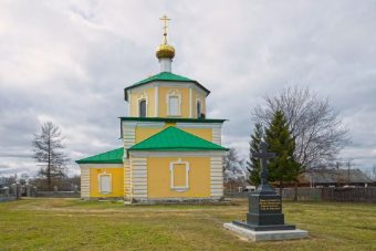 Администрация Твери незаконно передала кладбище под парк