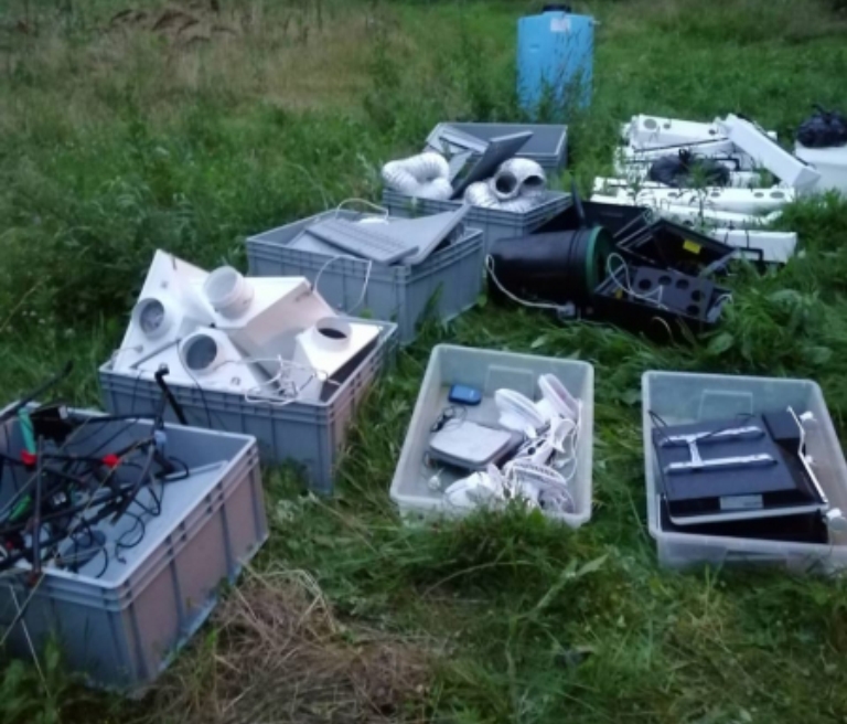 Житель Тверской области создал теплицу для выращивания конопли