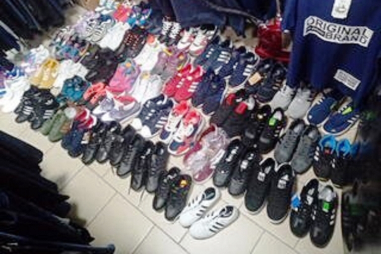 В Удомле торговали контрафактной обувью