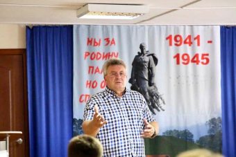 Андрей Белоцерковский проанализировал успех фильма "Ржев" на кинофестивале в Шанхае