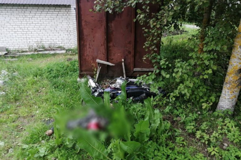 В Калининском районе погиб мотоциклист
