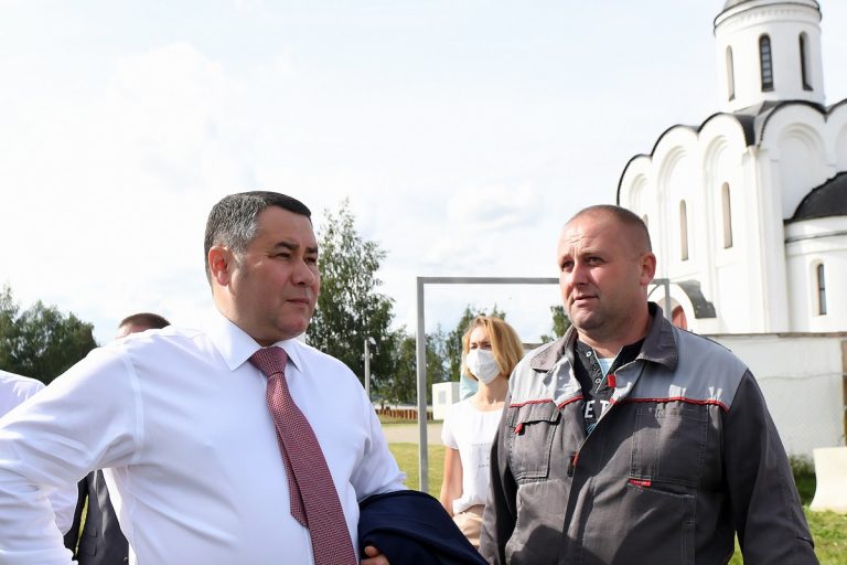 Игорь Руденя посетил место строительства моста через Тьмаку в Твери