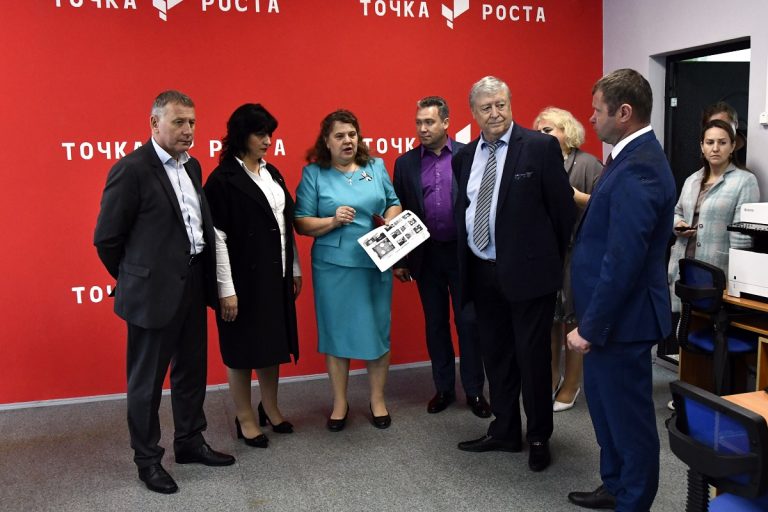 Депутаты Законодательного Собрания Тверской области провели парламентский день в Западной Двине