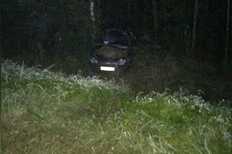 Юный водитель погиб на трассе М-9 в Тверской области