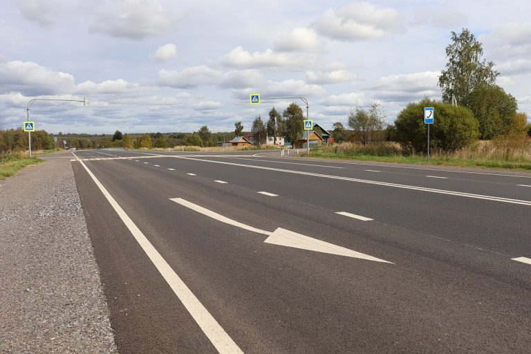 Введен в эксплуатацию отремонтированный участок автодороги Тверь - Бежецк