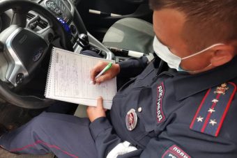 В Твери сотрудники ГИБДД проверяли пассажирские автобусы