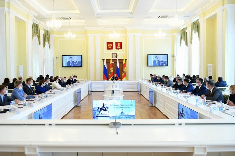 На заседании правительства Тверской области обсудили готовность к зиме