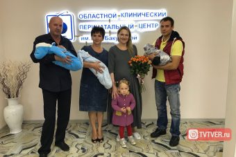 В Тверском Перинатальном центре появились на свет "три мушкетера"
