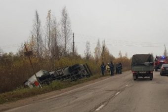 Уснувший водитель спровоцировал ДТП в Бежецке