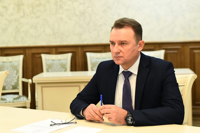 Глава Болговского района отчитался о ремонте дороге перед губернатором Тверской области
