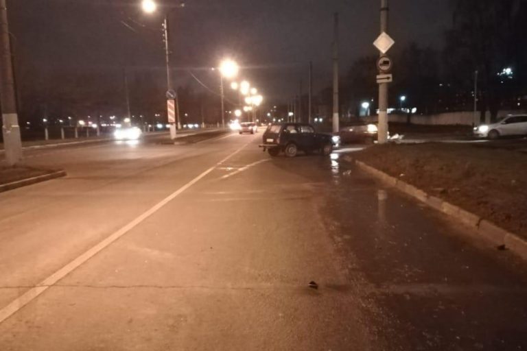 В Твери внедорожник сбил пешехода