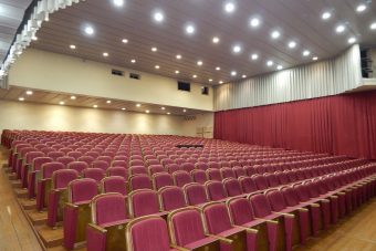 В Торопецком доме культуры отремонтировали зрительный зал