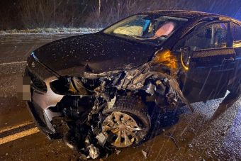 Пьяный водитель спровоцировал лобовое ДТП в Калининском районе