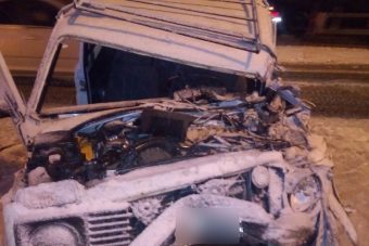 В лобовом ДТП на М-10 в Тверской области погиб водитель