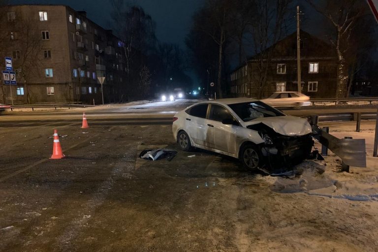 Трехлетняя девочка пострадала в ДТП в Вышнем Волочке
