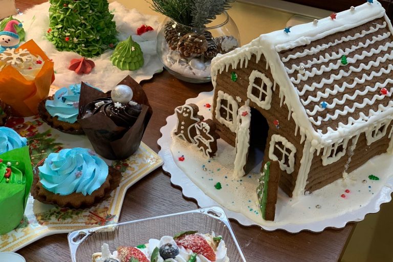 Сеть пекарен «Три пирога» дарит новогоднее настроение всем гостям
