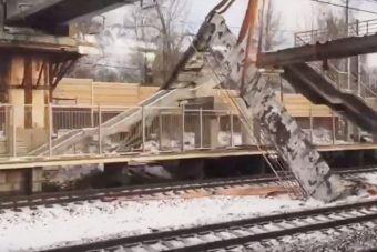 Из-за ЧП на железной дороге электропоезда из Москвы в Тверь и обратно опаздывают на 40 минут