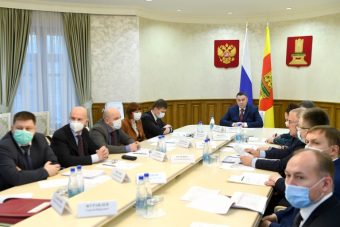 Более 200 единиц медицинского оборудования закупят для инфекционных госпиталей Тверской области