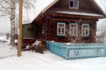 Тело мужчины в обгоревшей одежде обнаружено на улице в Максатихинском районе Тверской области