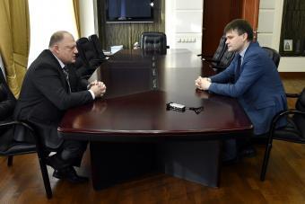 Сергей Голубев провел рабочую встречу с руководителем Управления федерального казначейства по Тверской области Сергей Голубев провел рабочую встречу с руководителем Управления федерального казначейства по Тверской области