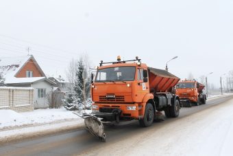 В Твери за сутки убрали и обработали от гололеда 192 км дорог