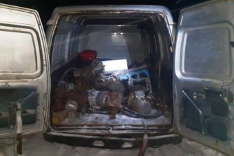 Пятеро мужчин пытались обокрасть фермерское хозяйство в Тверской области