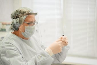 На 29 марта вакцину от коронавируса получили 72319 жителей Тверской области