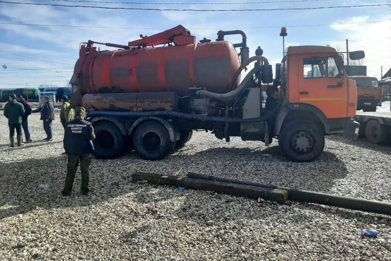 В Тверской области цистерна с водой насмерть задавила 39-летнего мужчину