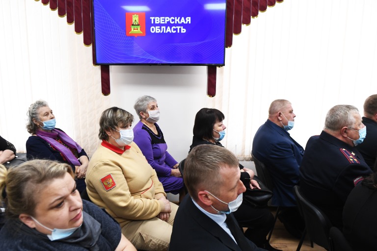 Губернатор Игорь Руденя обсудил развитие Лихославльского района с местными жителями