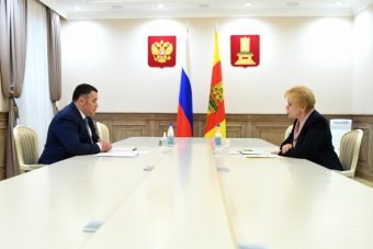 Игорь Руденя провел встречу с главой ЗАТО Озерный Натальей Яковлевой