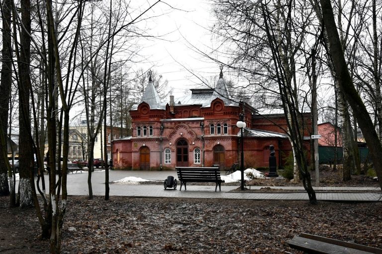 Спикер Законодательного Собрания Сергей Голубев: Осташков стал более ярким