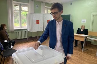 Молодежь участвует в предварительном голосовании «Единой России»