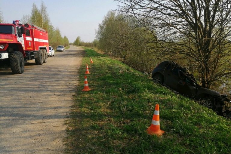 ДТП в Кесовогорском районе унесло жизнь 22-летнего парня