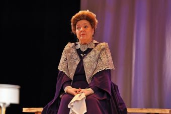 Актриса Наина Хонина отмечает 80-летие