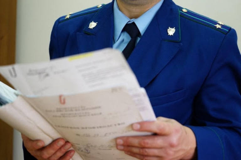 В Тверской области две дамы обматерили друг друга и решили, что их рассудит прокурор