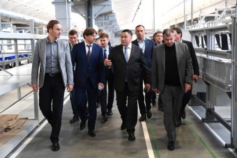 Игорь Руденя с президентом и генеральным директором АО «Трансмашхолдинг» посетили производственные площадки в Тверской области