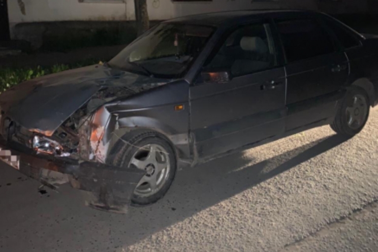 В Тверской области молодой мужчина угнал чужой автомобиль и разбил его в ДТП