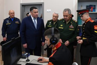 Сергей Шойгу и Игорь Руденя посетили Тверское суворовское военное училище
