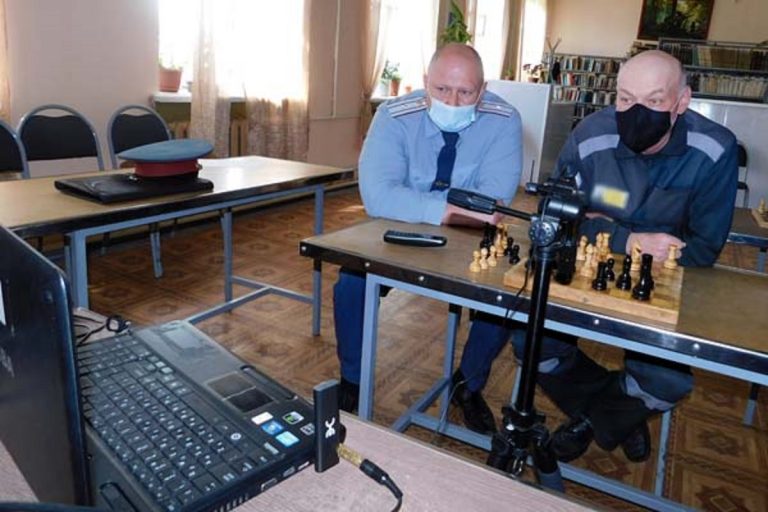 Осужденные тверской колонии приняли участие в шахматном онлайн-турнире