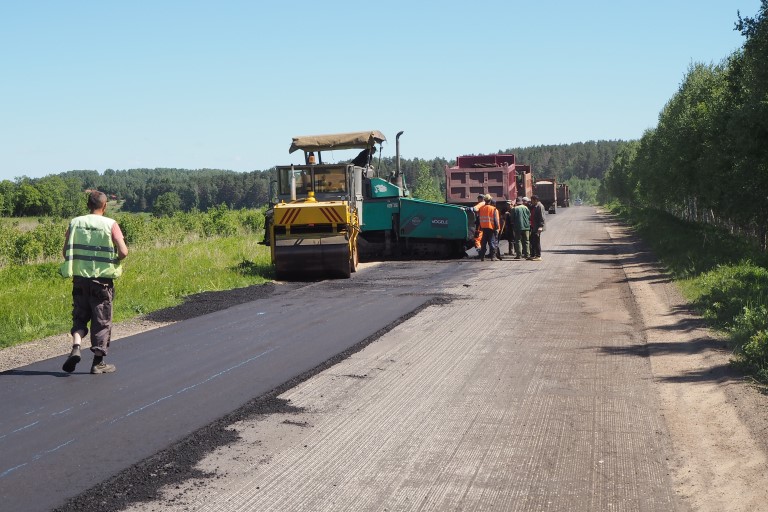 В Зубцове активно ремонтируют дороги