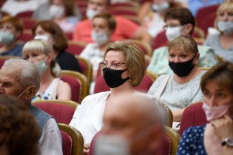 Губернатор Игорь Руденя провел встречу с общественностью Торопецкого района