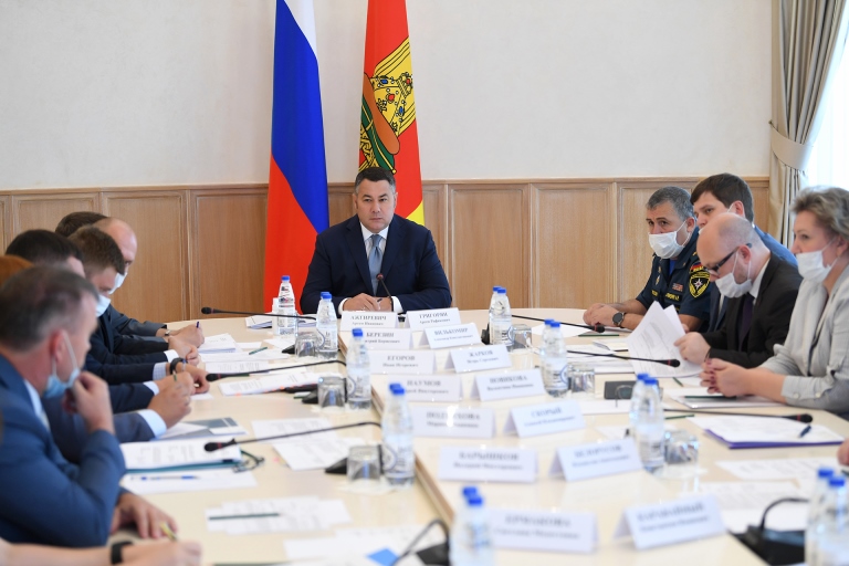 Игорь Руденя провел совещание с членами правительства Тверской области