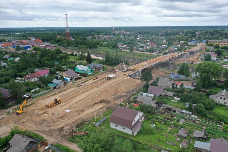 В Тверской области продолжается реконструкция путепровода в Вышнем Волочке