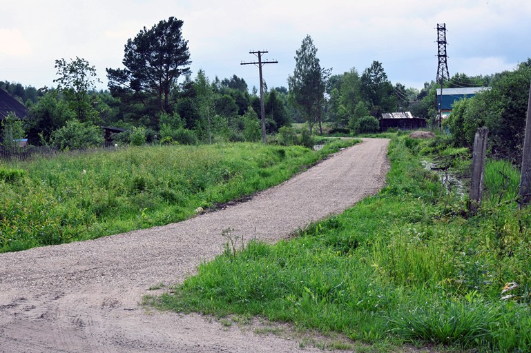 В Зубцовском районе активно ремонтируют дороги и осваивают новую транспортную модель